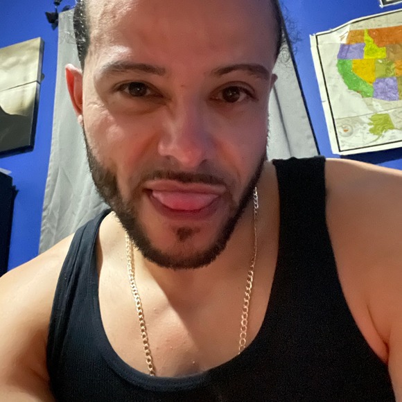 Meet your Posher, Junito - Picture 1 of 1